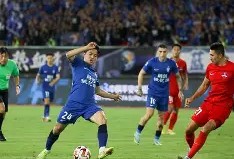 斗鱼体育官网-国王杯倒计时；武汉三镇冲刺阶段止住颓势；细节引发关注；赛场秩序良好；身体对抗强度拉满 